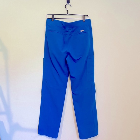 Figs Axim™ Cargo Scrub Pants - Royal Blue - Medium - Picture 2 of 6
